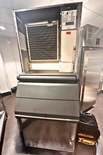 Ice machine & Blast Chiller